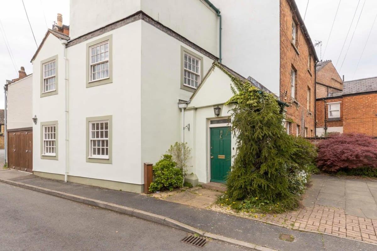 Independence House Villa Oakham Bagian luar foto