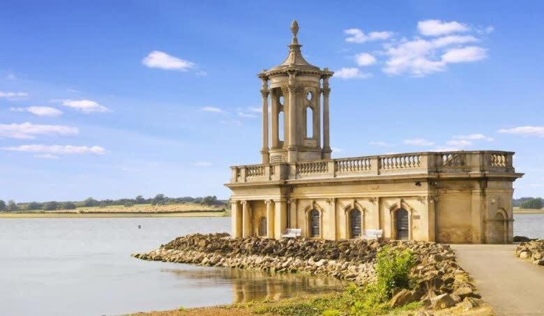 Independence House Villa Oakham Bagian luar foto