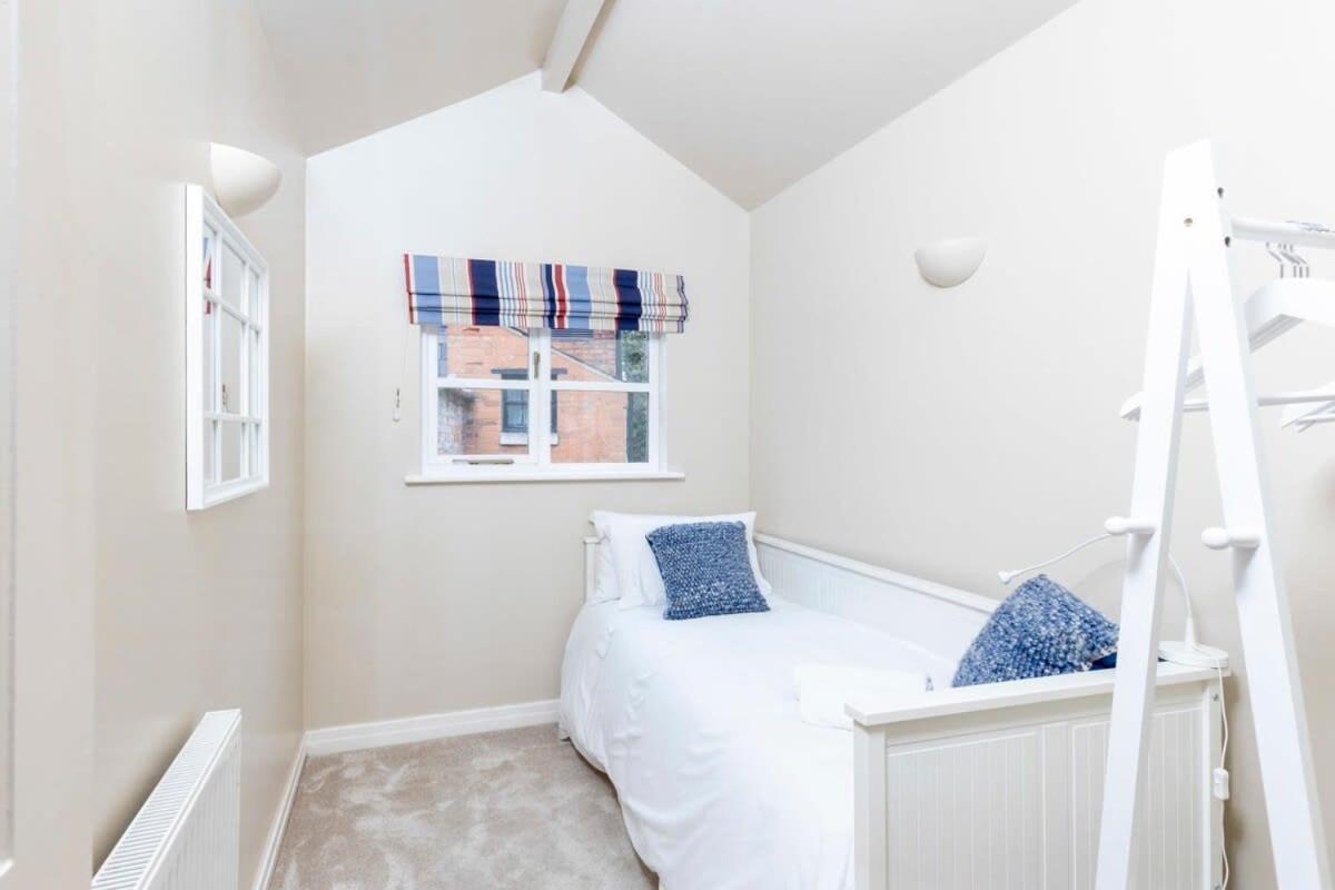 Independence House Villa Oakham Bagian luar foto