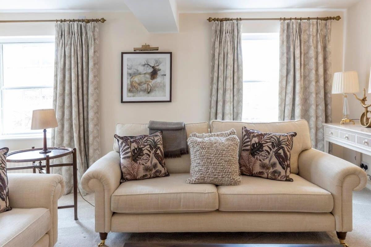 Independence House Villa Oakham Bagian luar foto