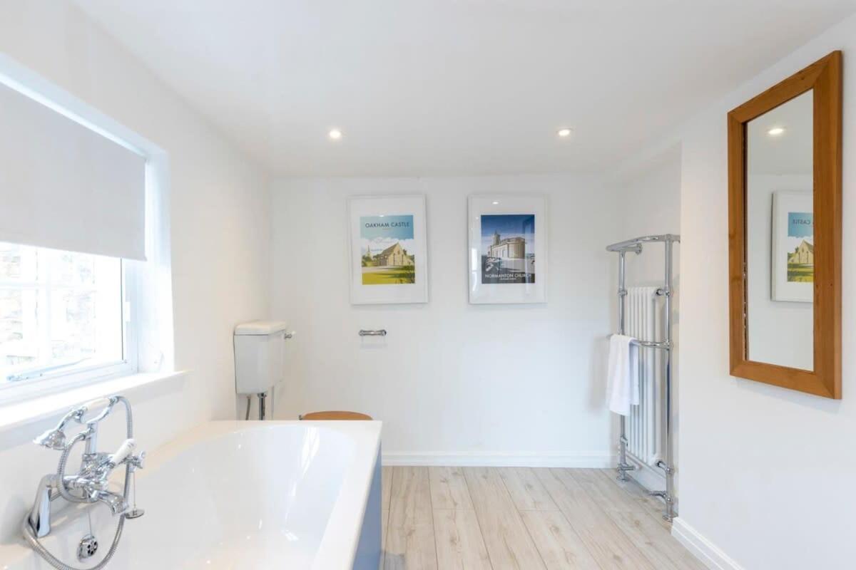 Independence House Villa Oakham Bagian luar foto