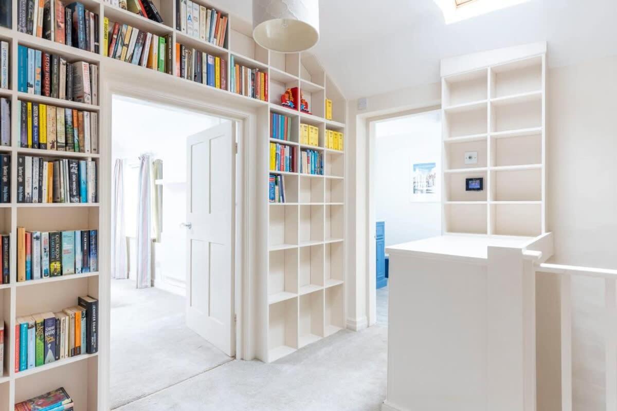 Independence House Villa Oakham Bagian luar foto